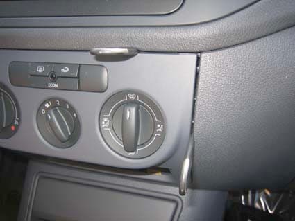 ProClip Volkswagen Golf Plus 2005-2009 Ugaono kačenje slika 2