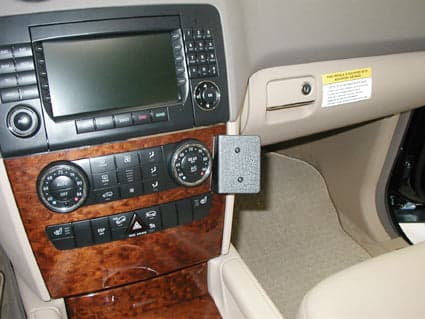 853682 ProClipMB  M-Class/ML 05- Ugaono kačenje slika 5