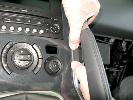 ProClip Peugeot 3008 2009-2016 Ugaono kačenje slika 4