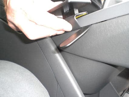 ProClip Toyota Prius 2010-2016 Ugaono kačenje slika 2