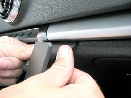 ProClip Audi S3 2013-2020 Ugaono kačenje slika 3