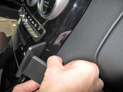 ProClip Mercedes C-class 2014-2021 Ugaono kačenje slika 2