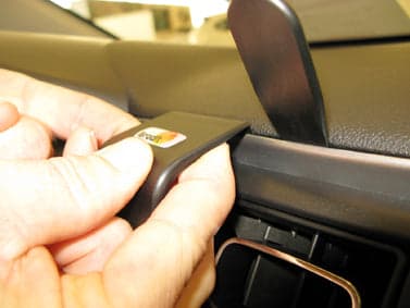 ProClip Citroen C3 2017-2021 Centralno kačenje Desno slika 4