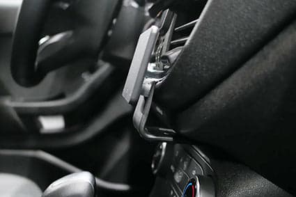 ProClip Ford Fiesta 2018-2023 Ugaono kačenje slika 4